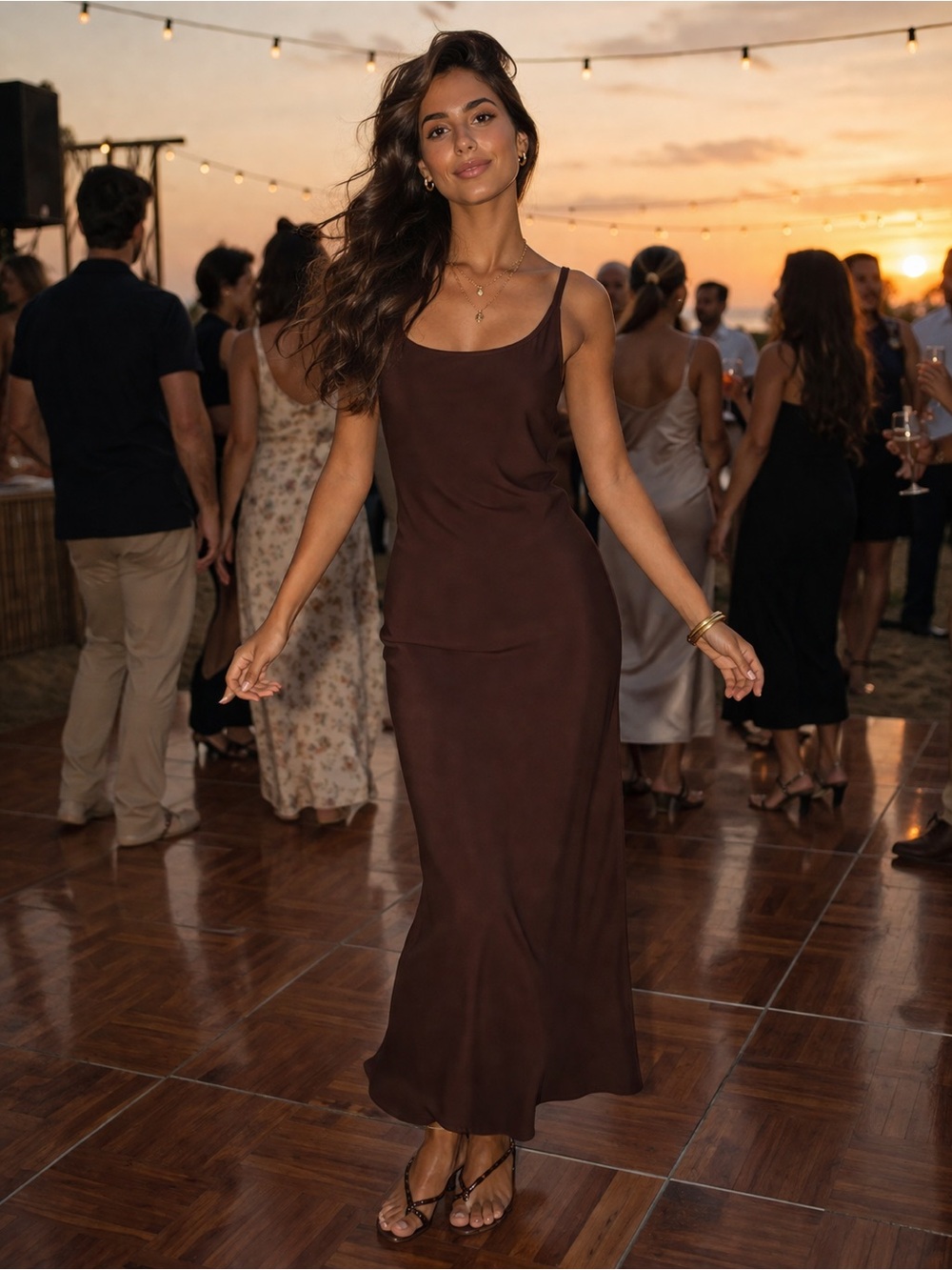 Mod Ref Dress - Picture 2 of 4